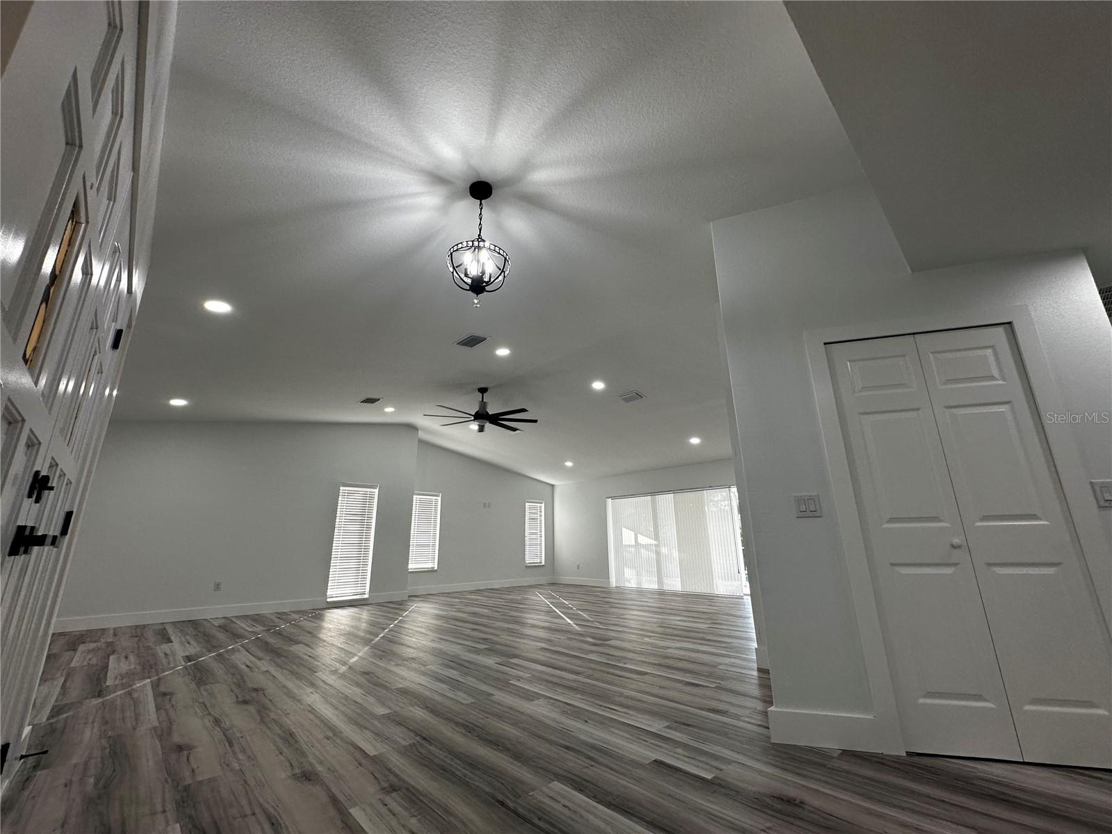 Image 43 of 44 For 5507 Nimitz Road