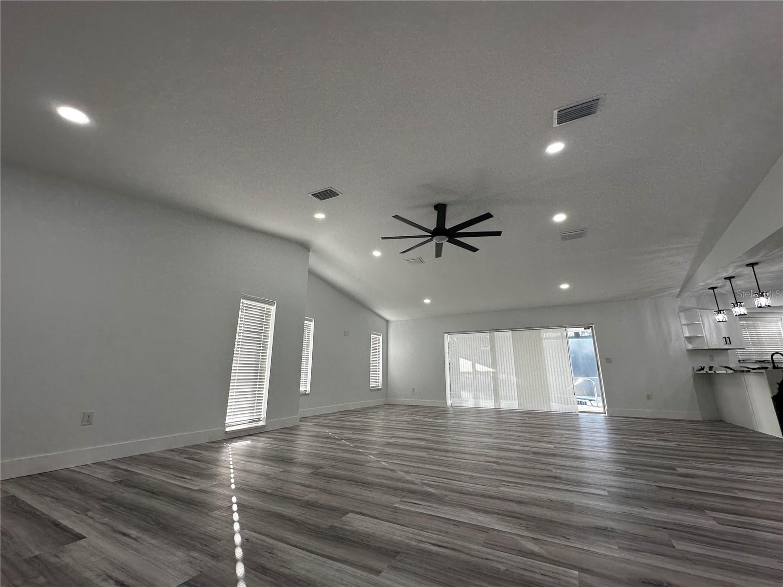 Image 44 of 44 For 5507 Nimitz Road