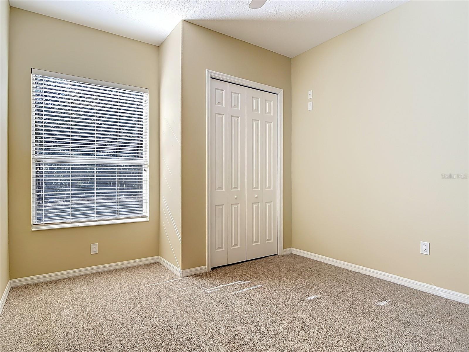 Image 45 of 75 For 949 Hawk Landing