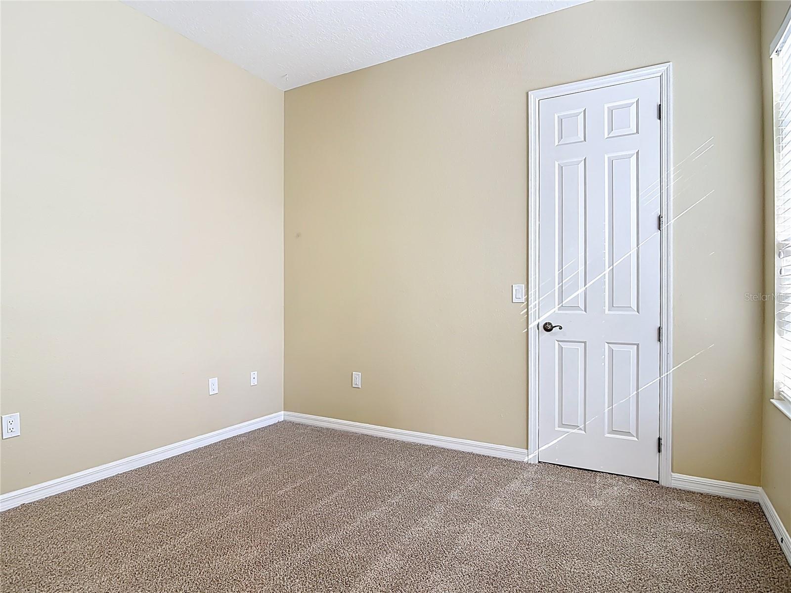 Image 51 of 75 For 949 Hawk Landing