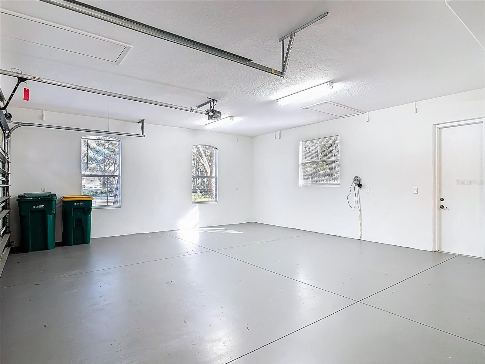 Image 60 of 75 For 949 Hawk Landing