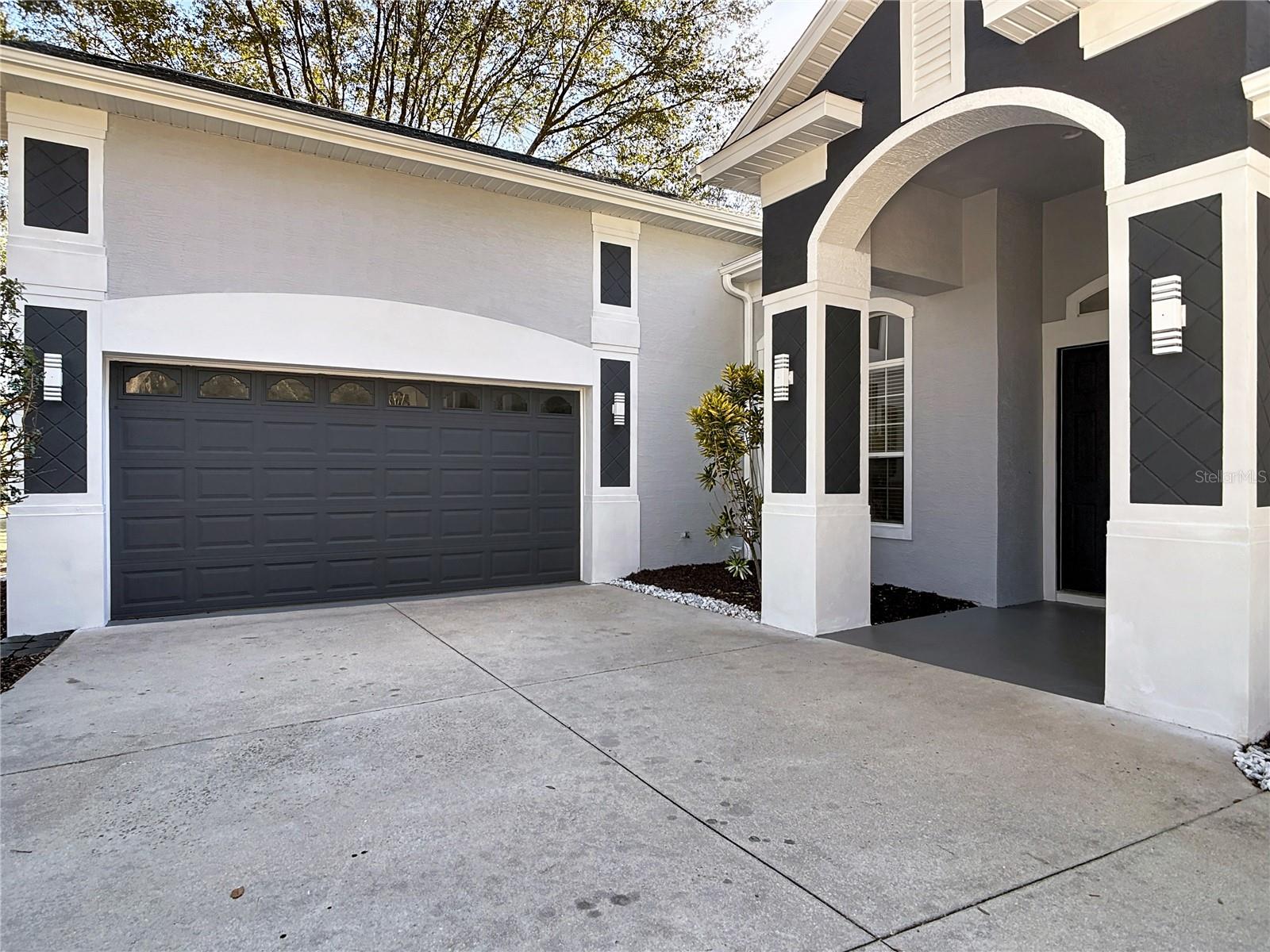 Image 7 of 75 For 949 Hawk Landing