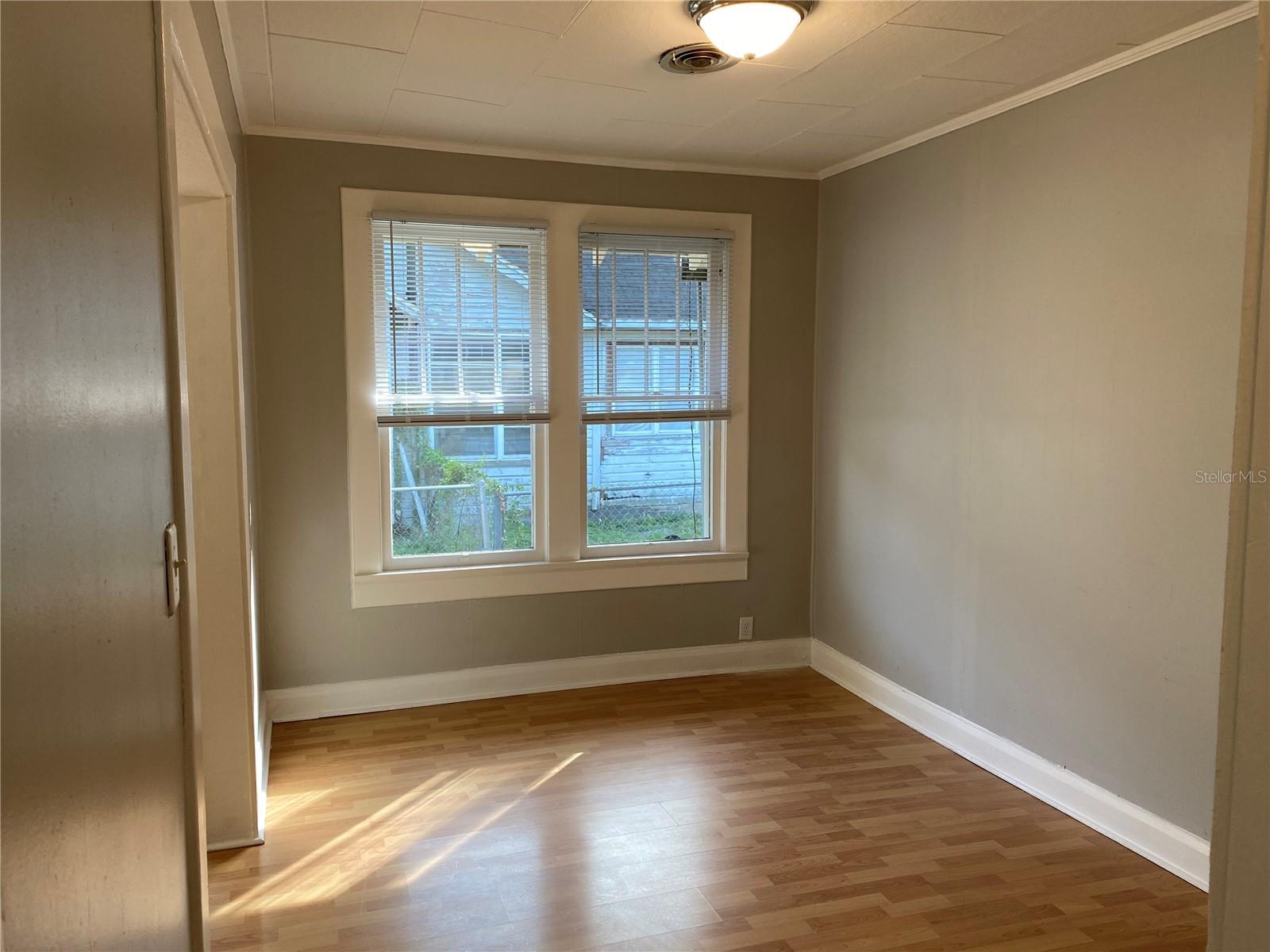 Image 17 of 50 For 5441 18th Street