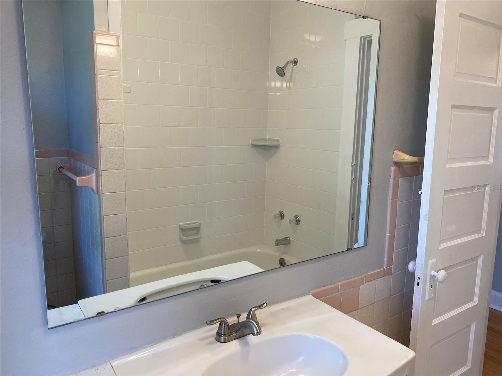 Image 29 of 50 For 5441 18th Street