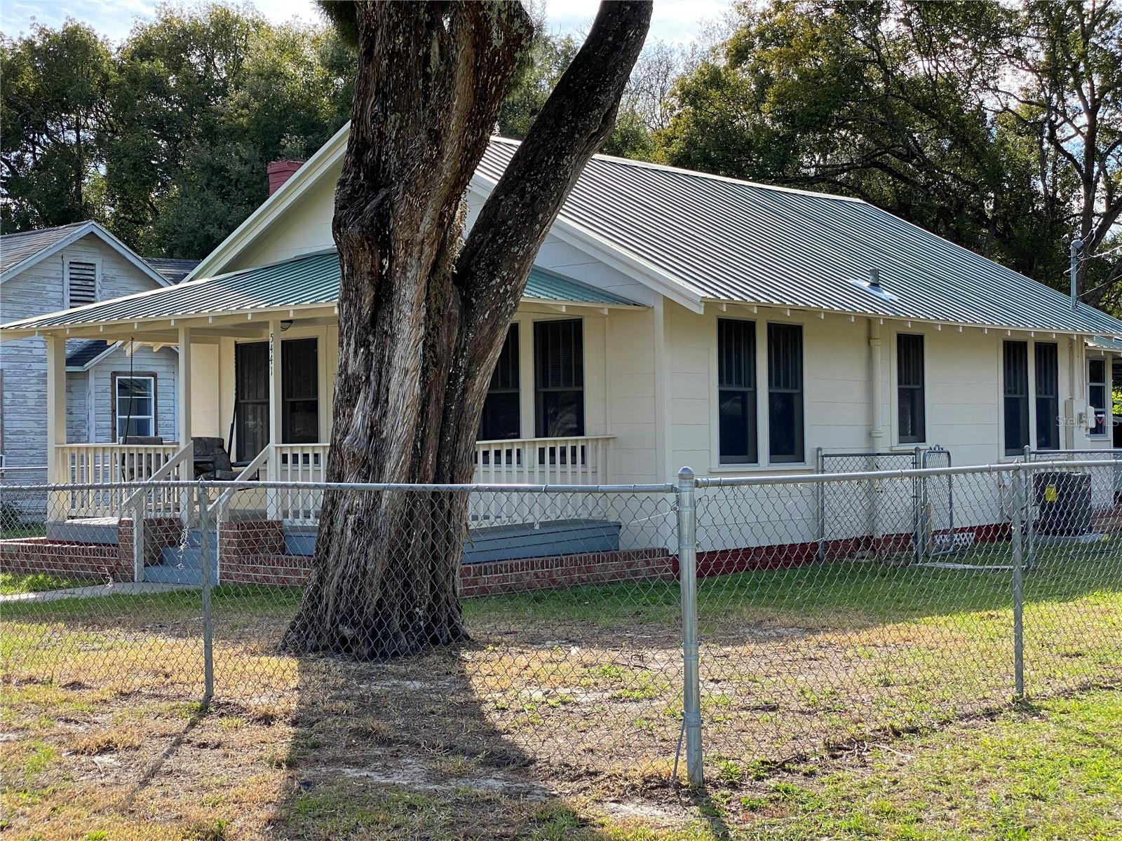 Image 40 of 50 For 5441 18th Street