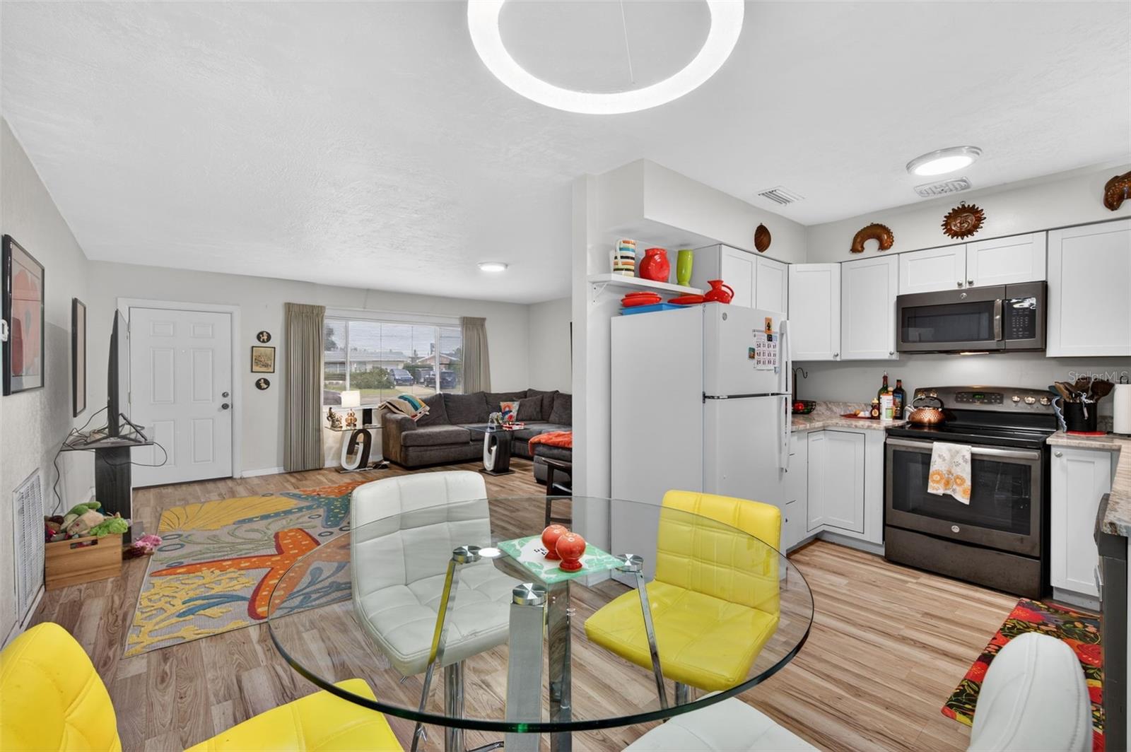 Image 16 of 31 For 4273 Elkcam Boulevard Se