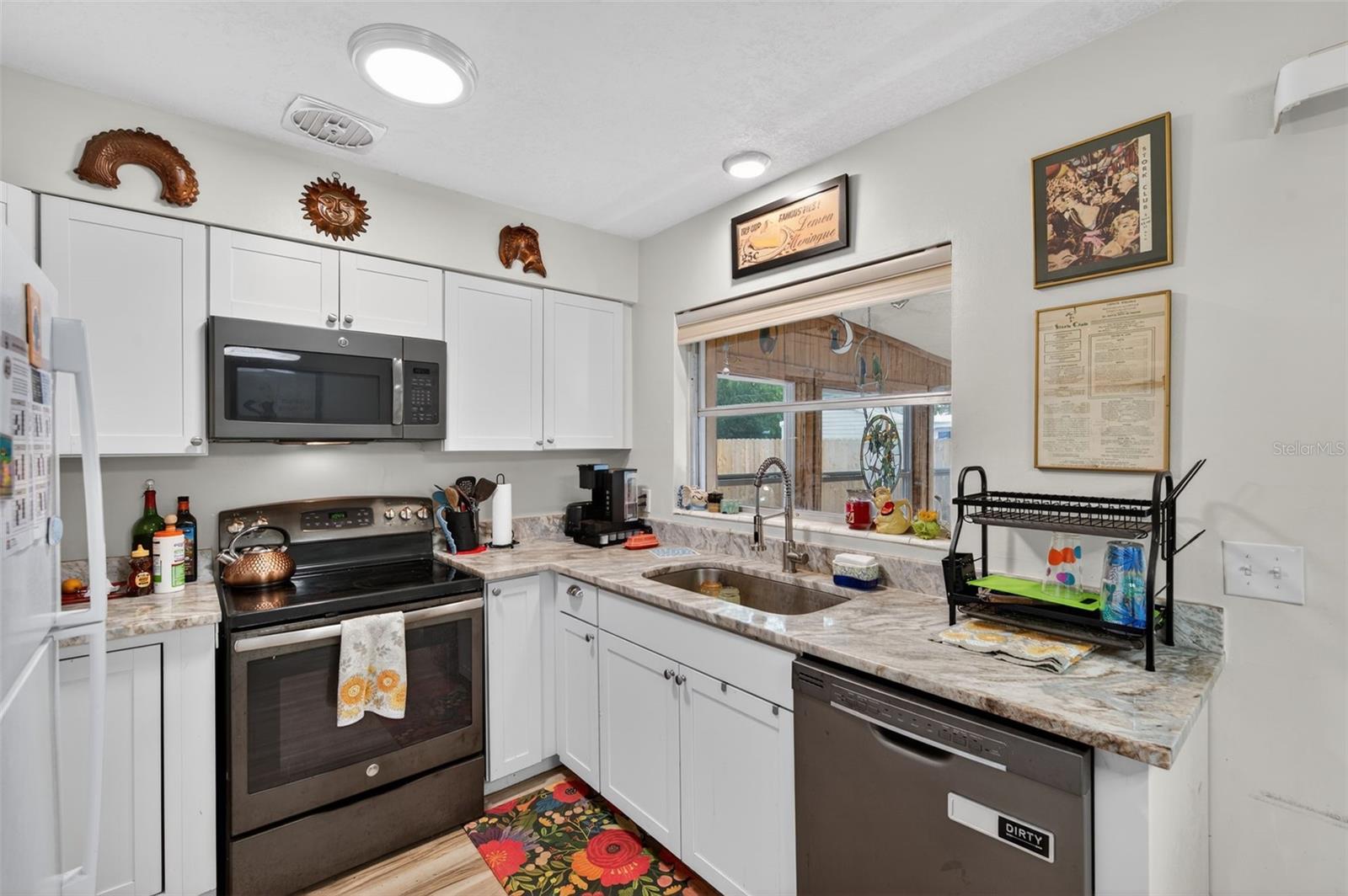 Image 18 of 31 For 4273 Elkcam Boulevard Se