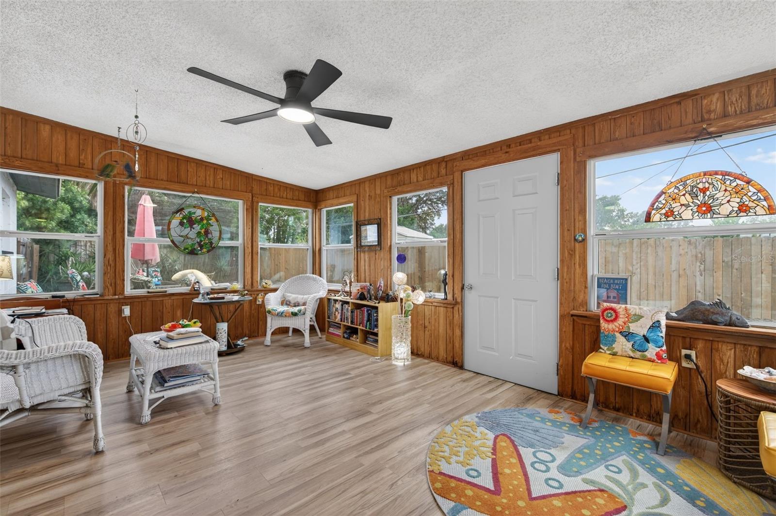 Image 23 of 31 For 4273 Elkcam Boulevard Se