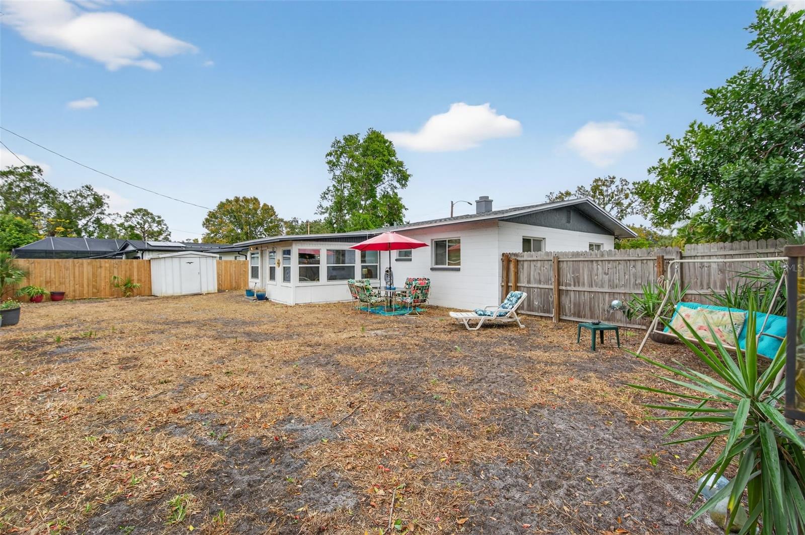 Image 28 of 31 For 4273 Elkcam Boulevard Se