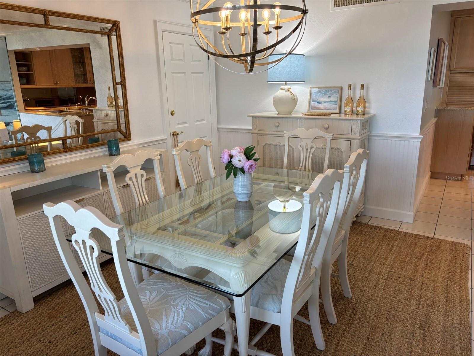 Image 11 of 21 For 6039 Peppertree Way 222