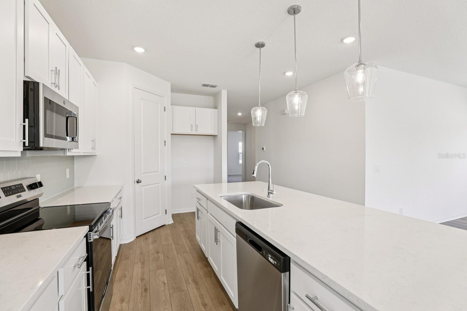 Image 17 of 48 For 5760 Haystack Drive