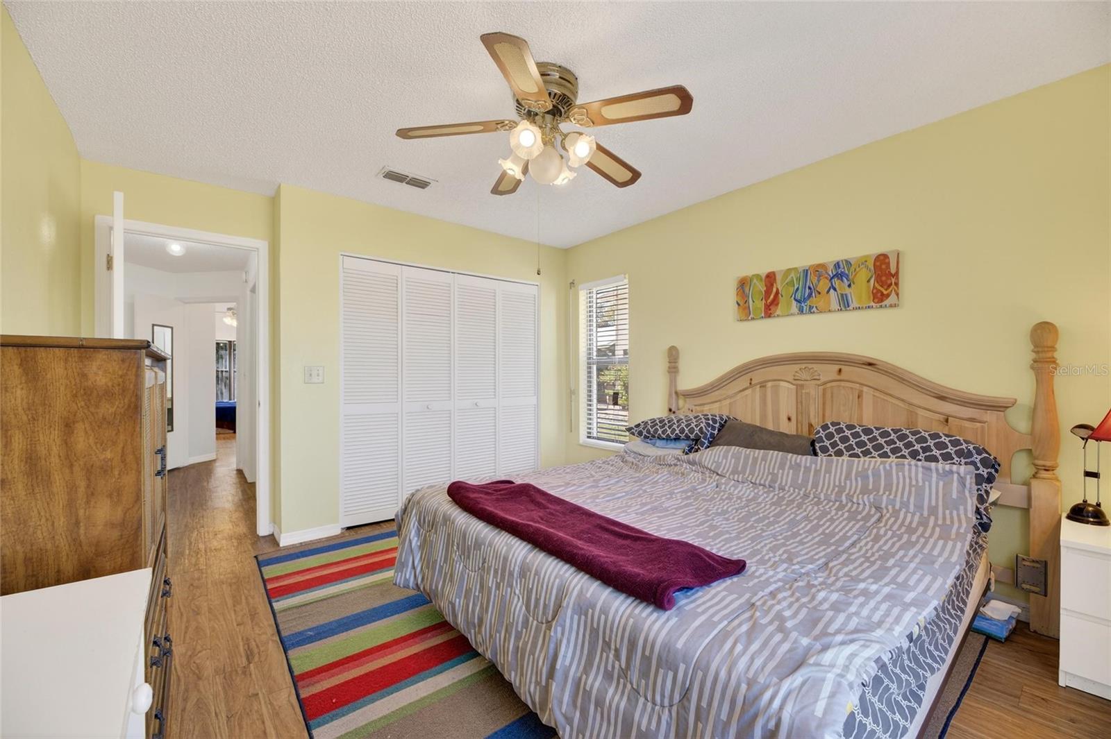 Image 24 of 46 For 205 Linger Lane