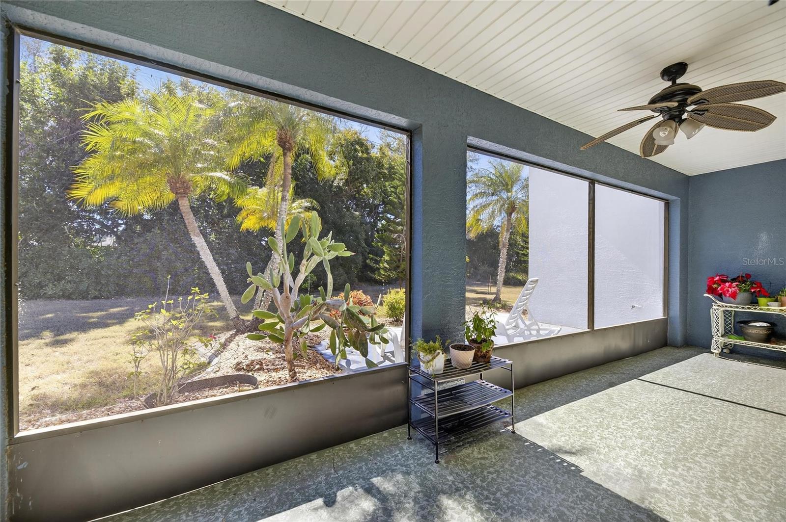 Image 27 of 46 For 205 Linger Lane