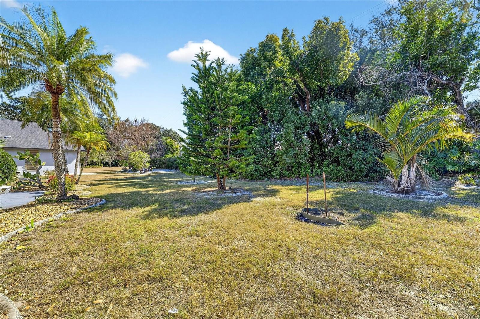 Image 31 of 46 For 205 Linger Lane