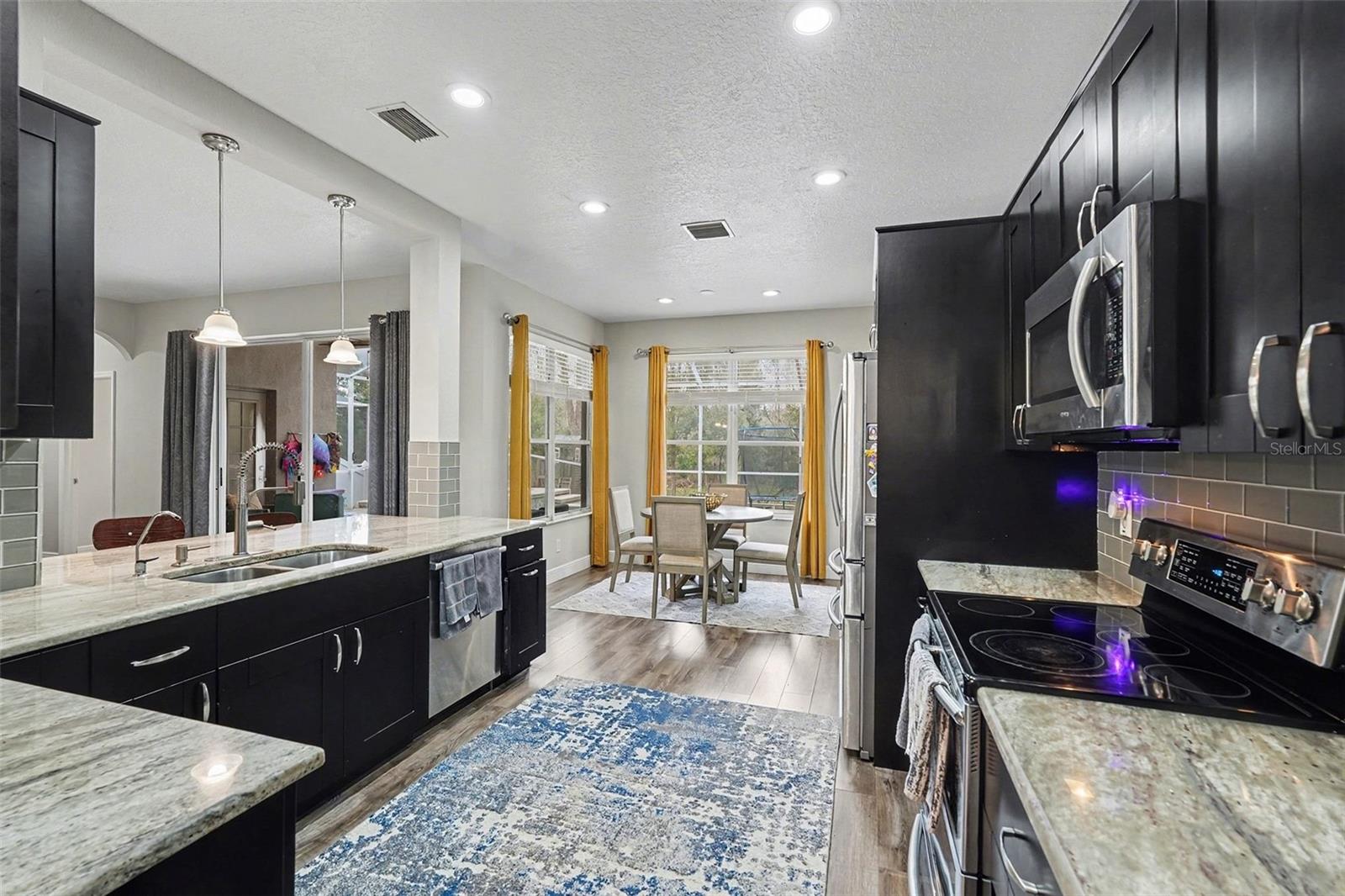 Image 15 of 39 For 1952 Fruitridge Street