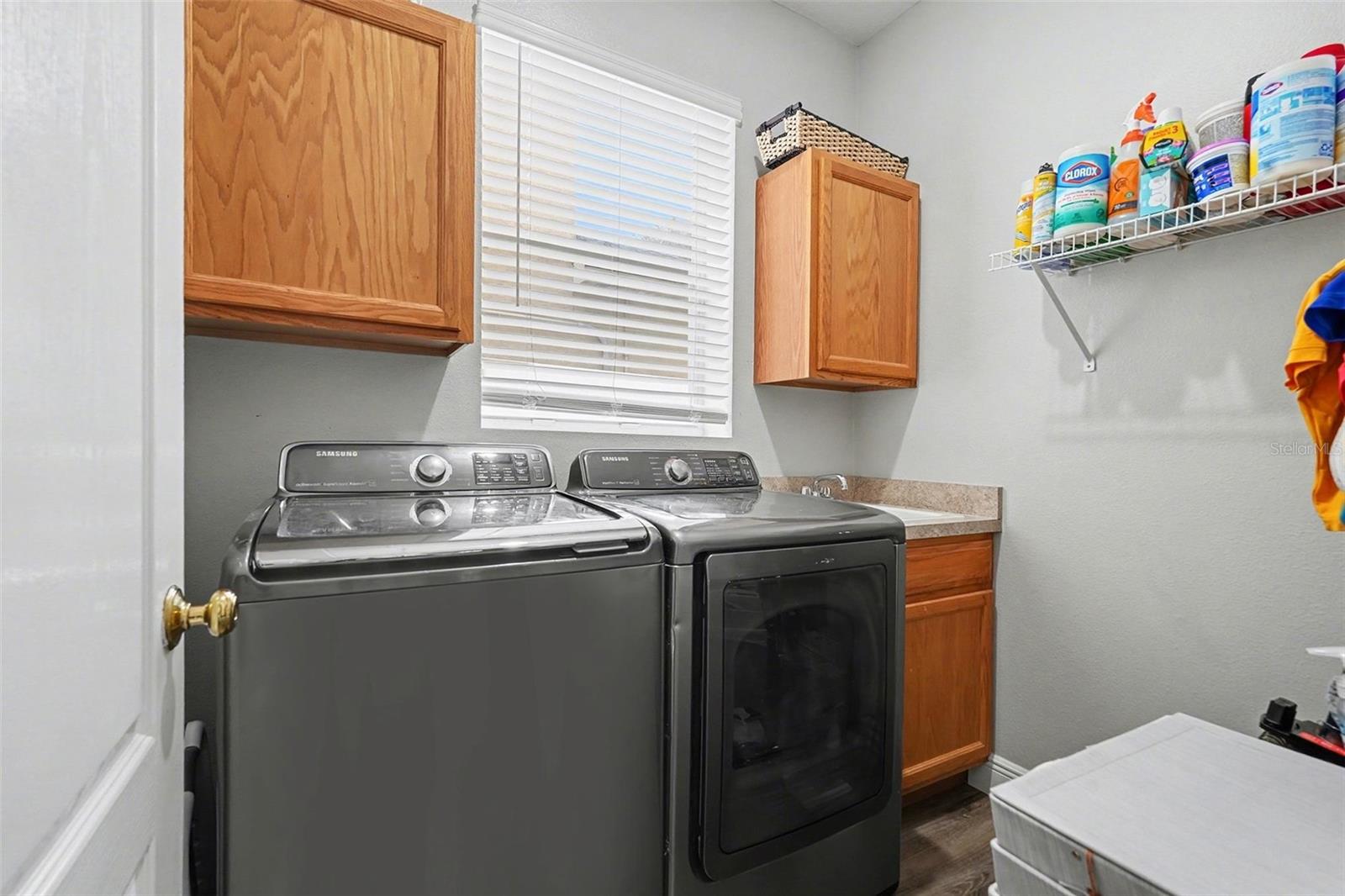 Image 18 of 39 For 1952 Fruitridge Street