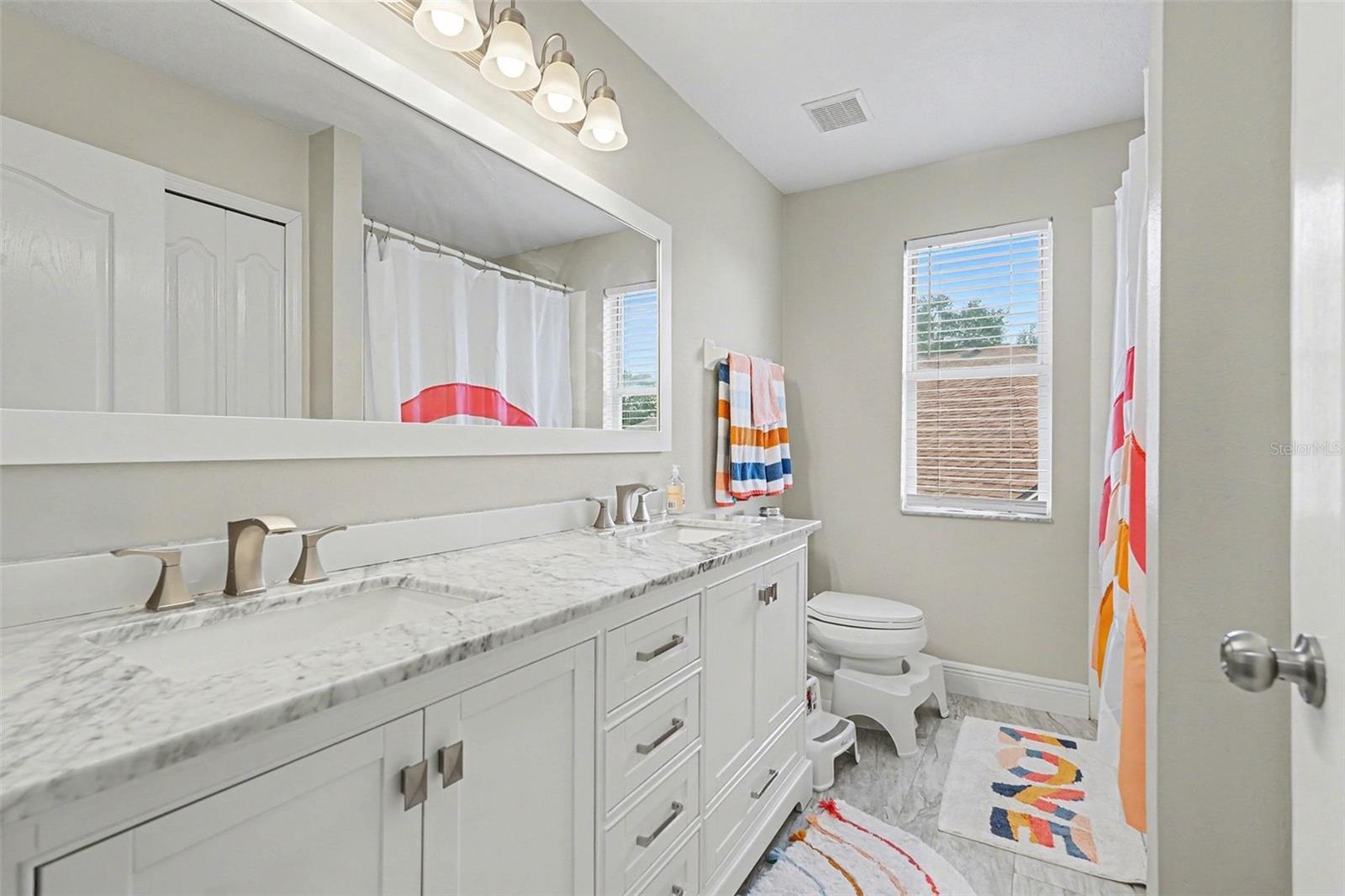 Image 25 of 39 For 1952 Fruitridge Street