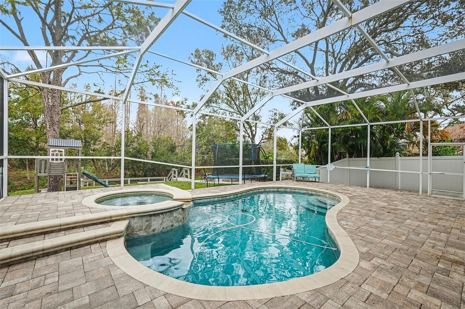 Image 34 of 39 For 1952 Fruitridge Street