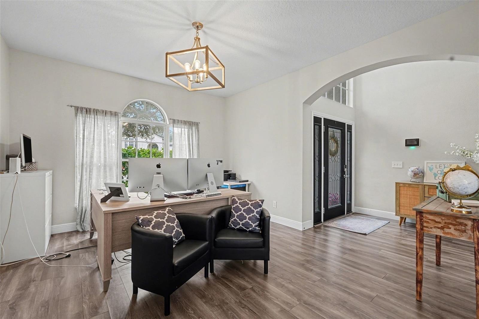 Image 9 of 39 For 1952 Fruitridge Street