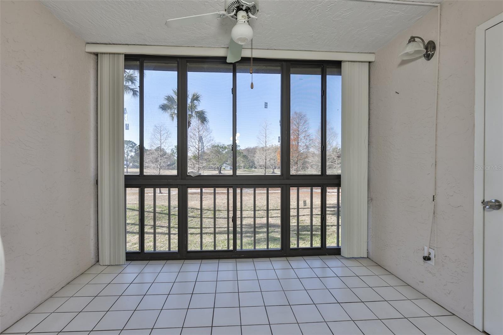 Image 4 of 32 For 13626 Greenfield Drive 205