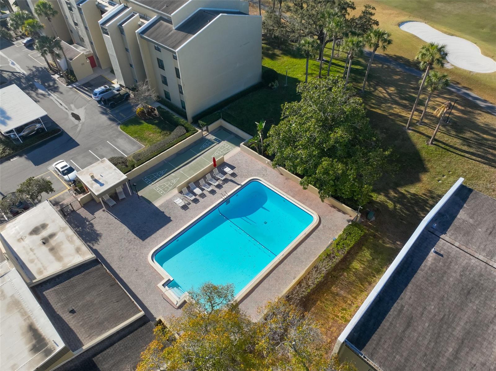 Image 5 of 32 For 13626 Greenfield Drive 205