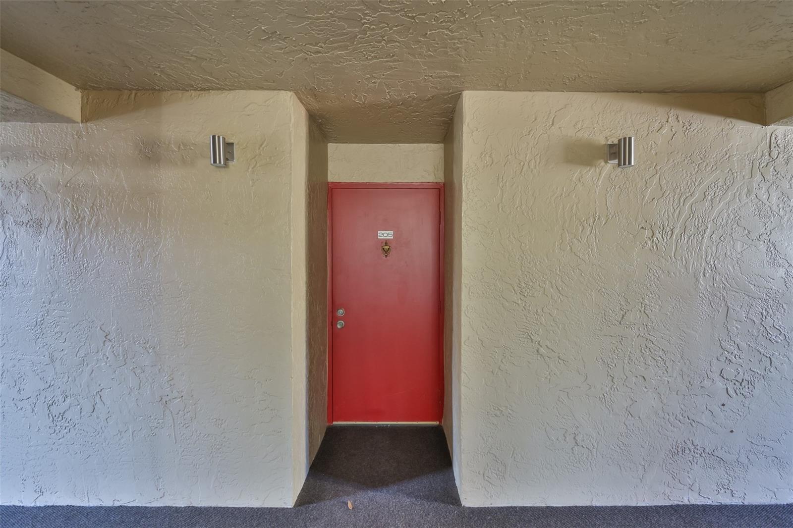 Image 6 of 32 For 13626 Greenfield Drive 205