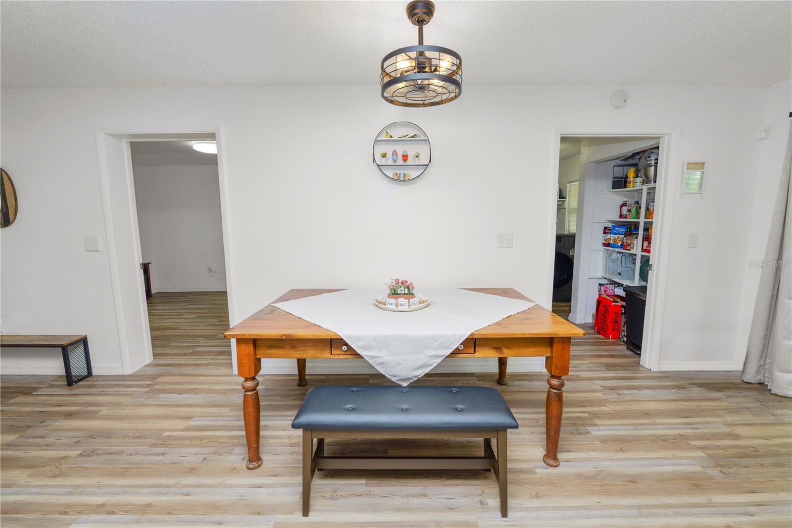 Image 6 of 21 For 2937 Delrose Drive N