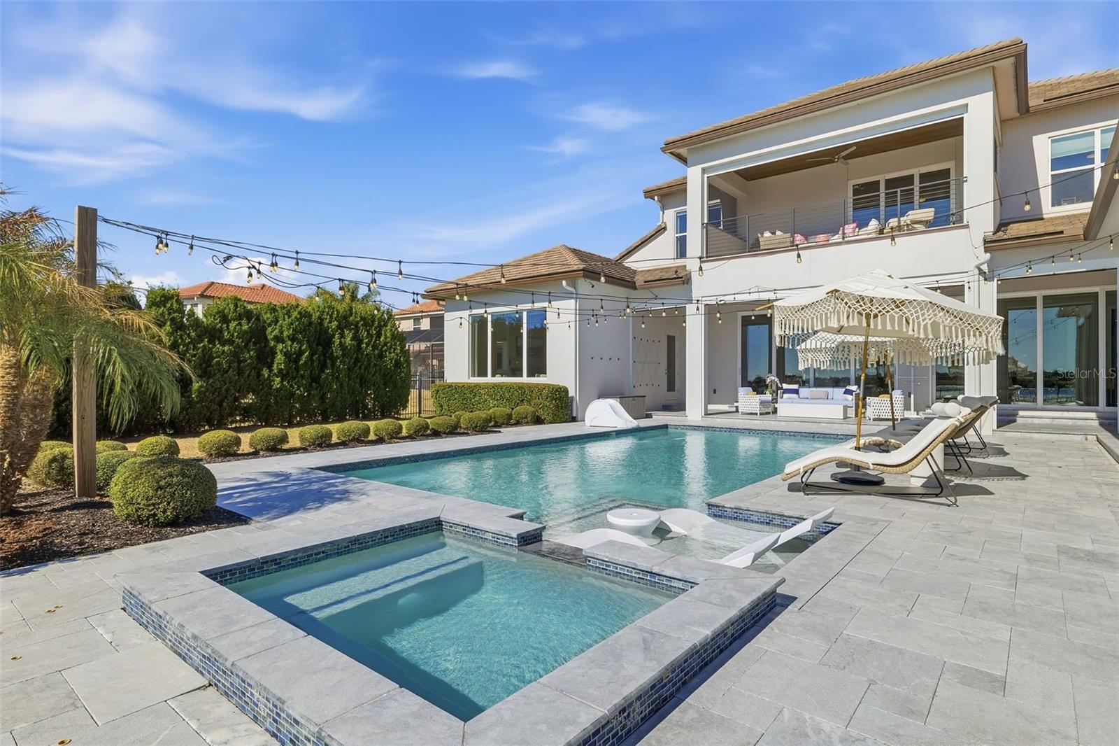 Image 10 of 81 For 14730 Avenue Of The Rushes