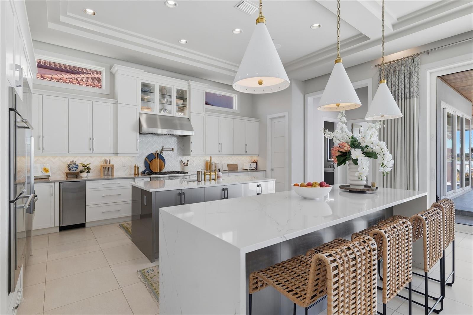 Image 23 of 81 For 14730 Avenue Of The Rushes