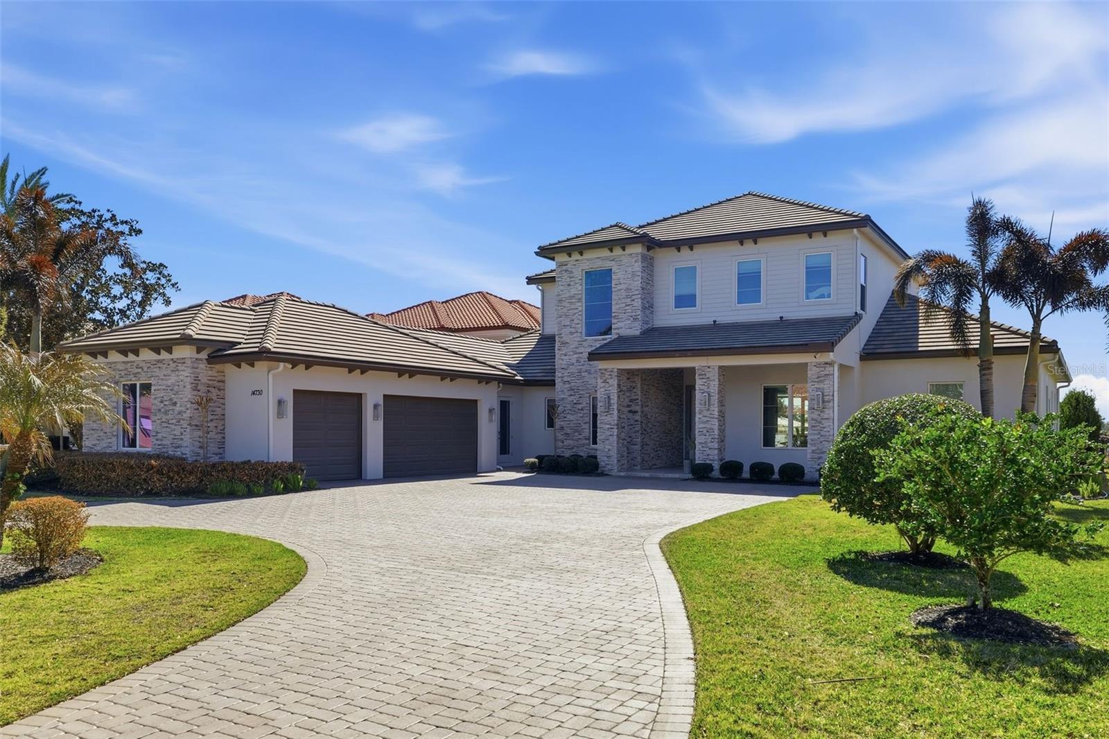 Image 64 of 81 For 14730 Avenue Of The Rushes