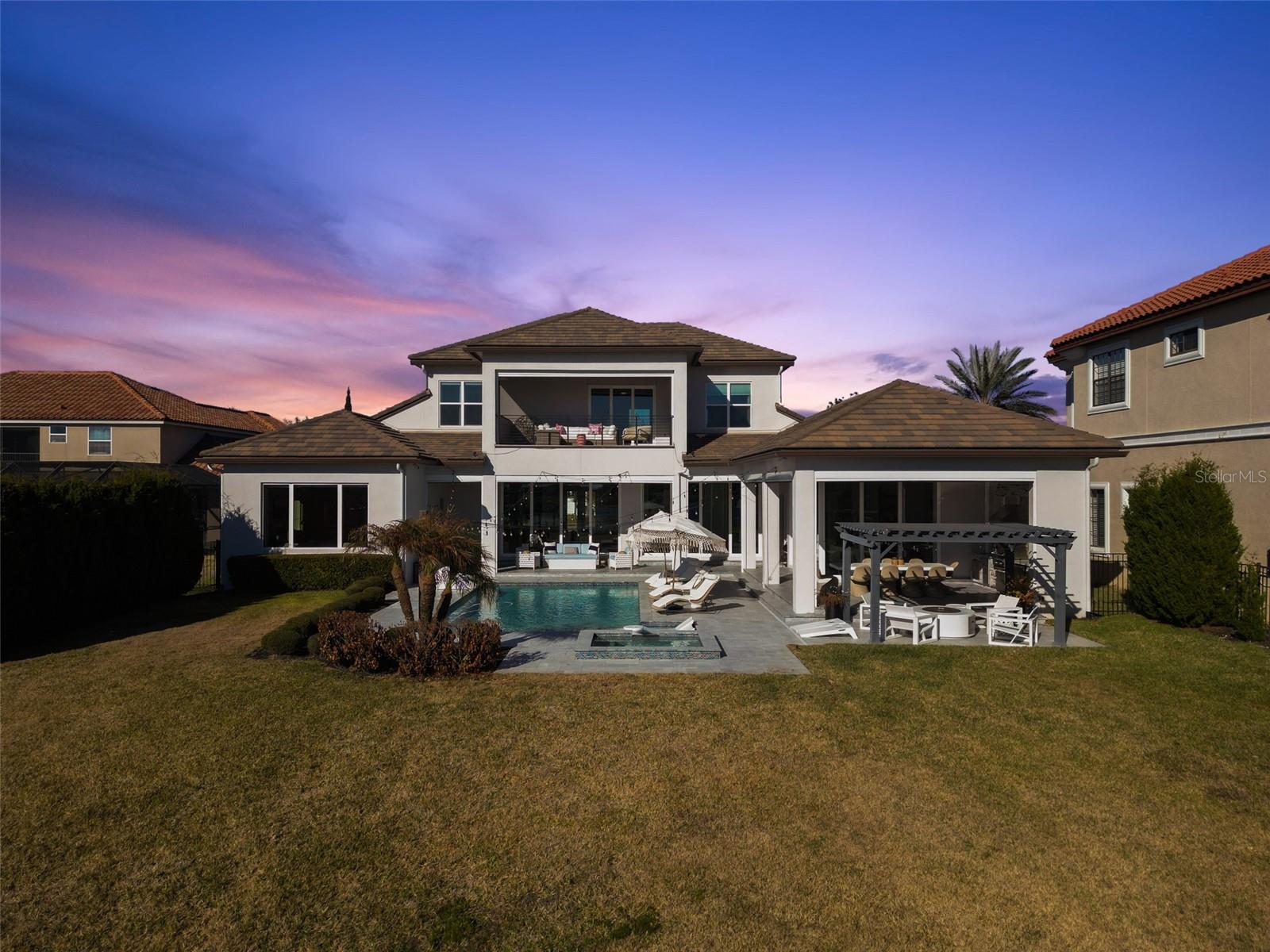 Image 70 of 81 For 14730 Avenue Of The Rushes