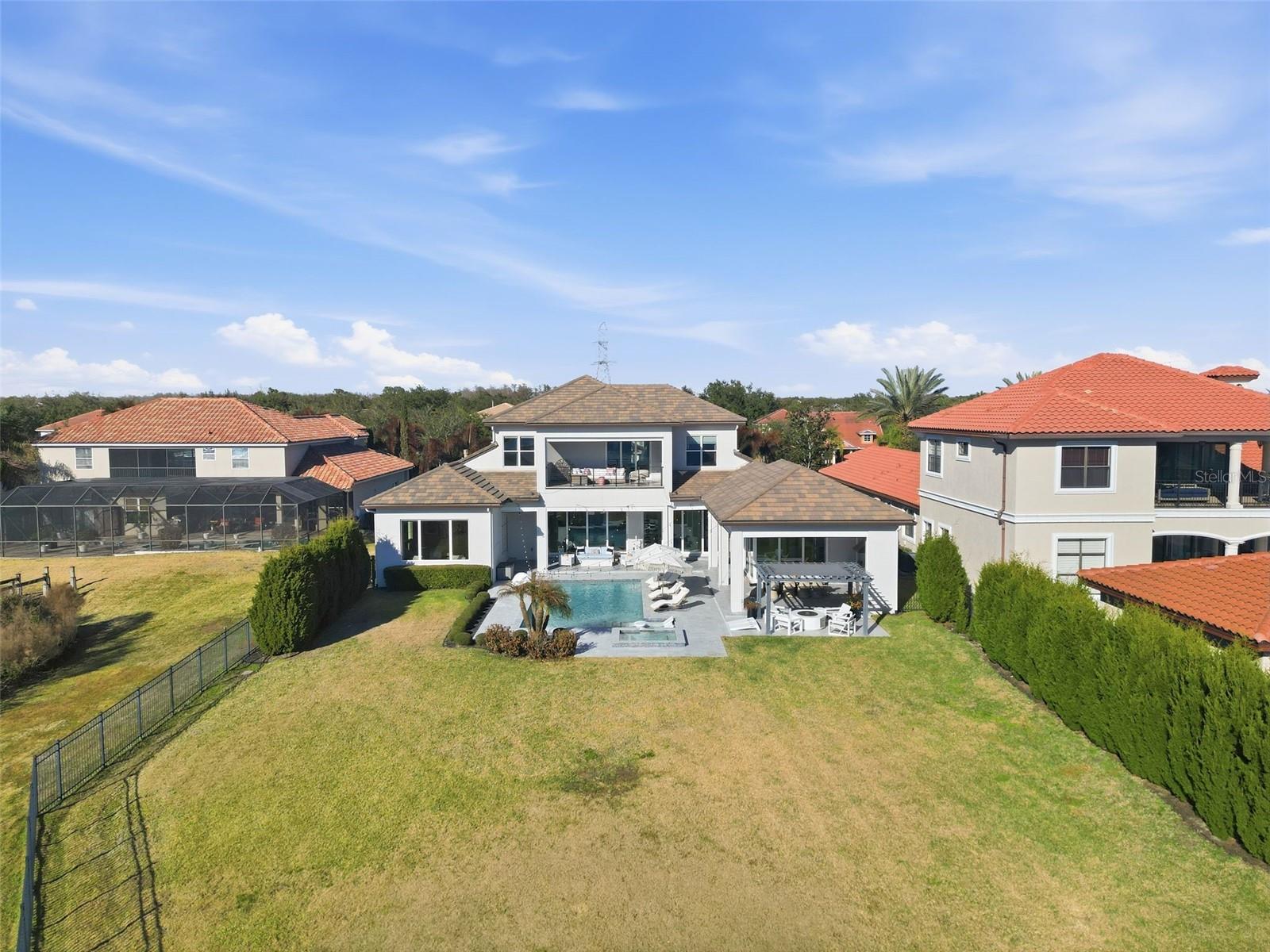 Image 71 of 81 For 14730 Avenue Of The Rushes