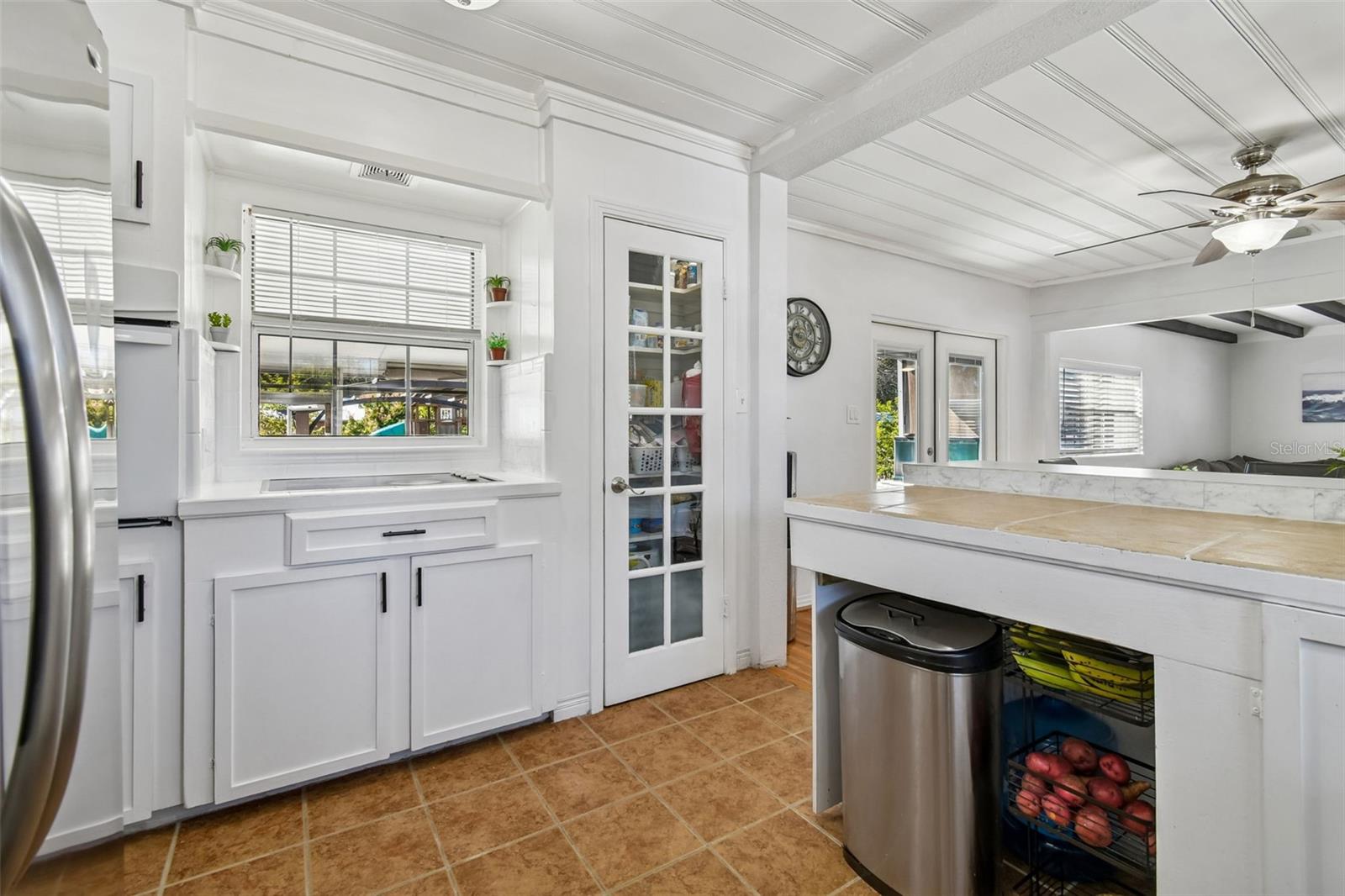 Image 27 of 70 For 2109 Oakland Drive