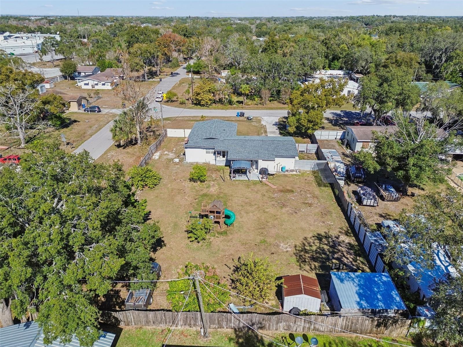 Image 58 of 70 For 2109 Oakland Drive