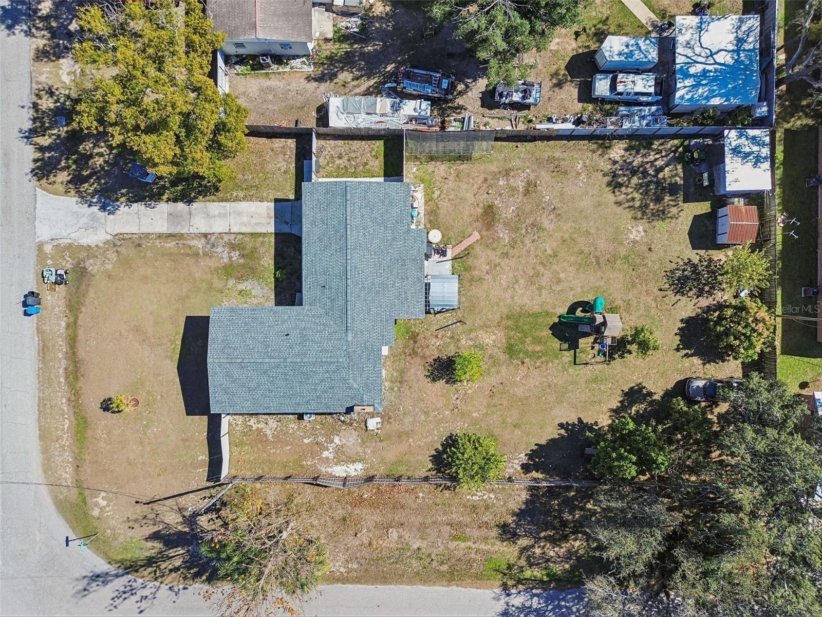 Image 61 of 70 For 2109 Oakland Drive