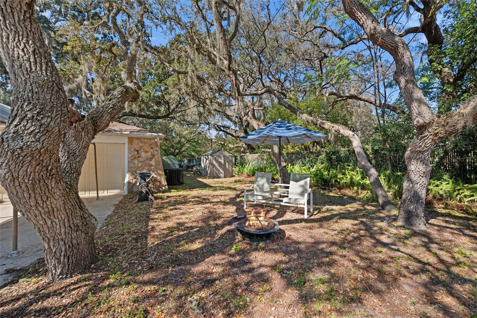 Image 11 of 52 For 10100 Frierson Lake Drive