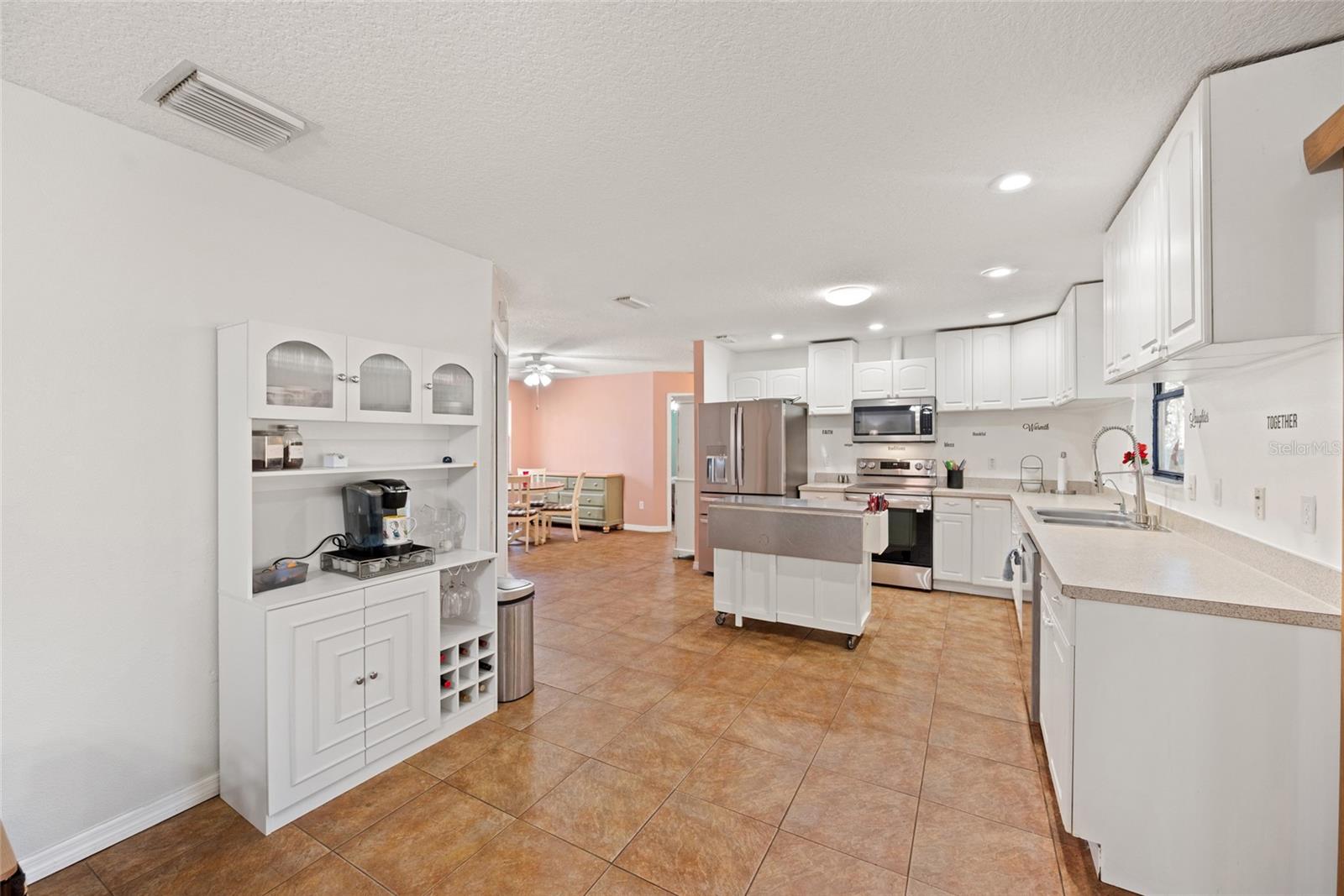 Image 16 of 52 For 10100 Frierson Lake Drive