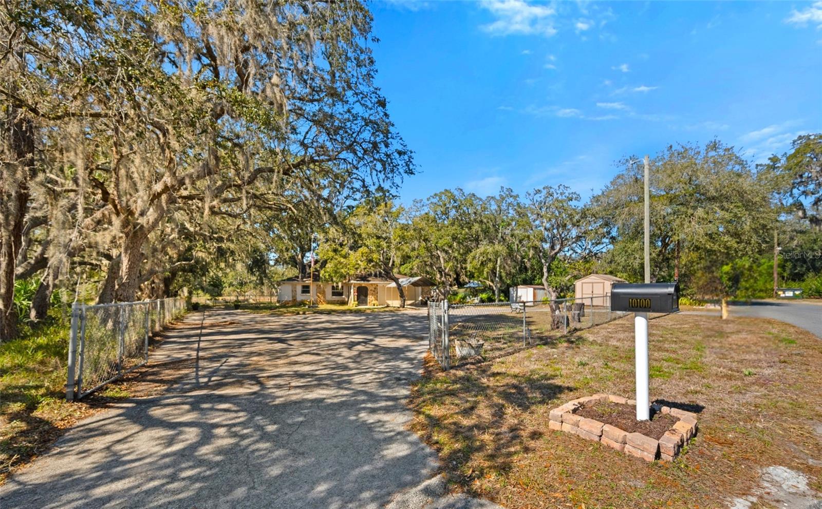 Image 4 of 52 For 10100 Frierson Lake Drive