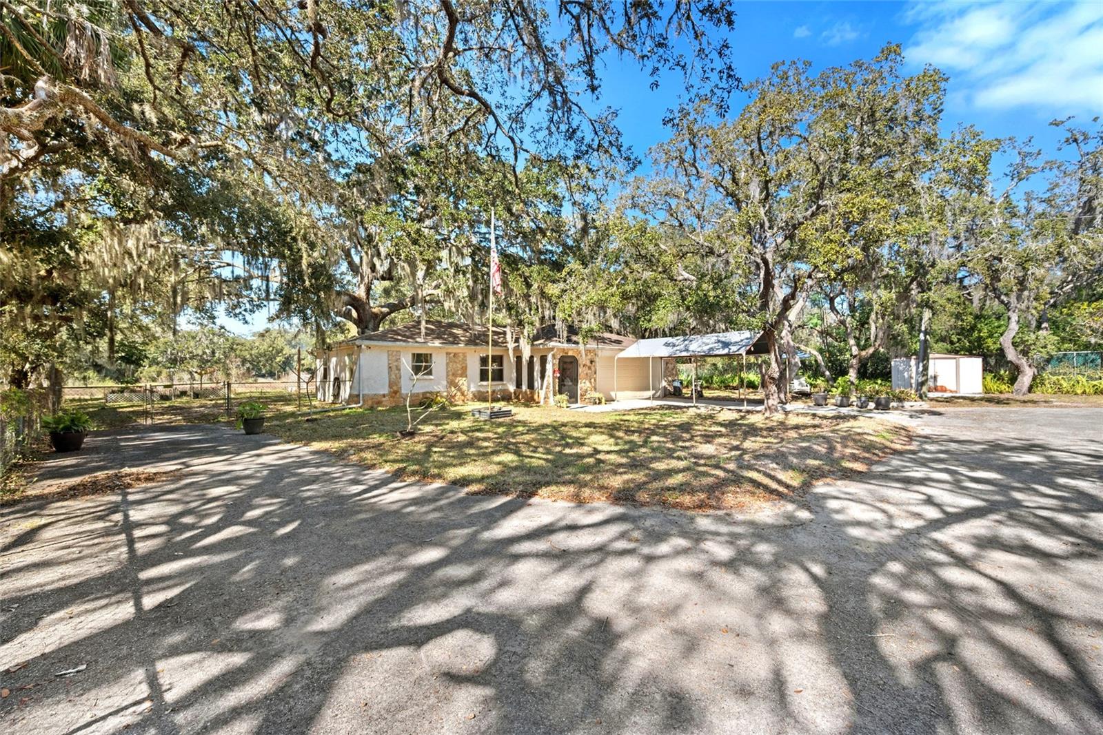 Image 7 of 52 For 10100 Frierson Lake Drive