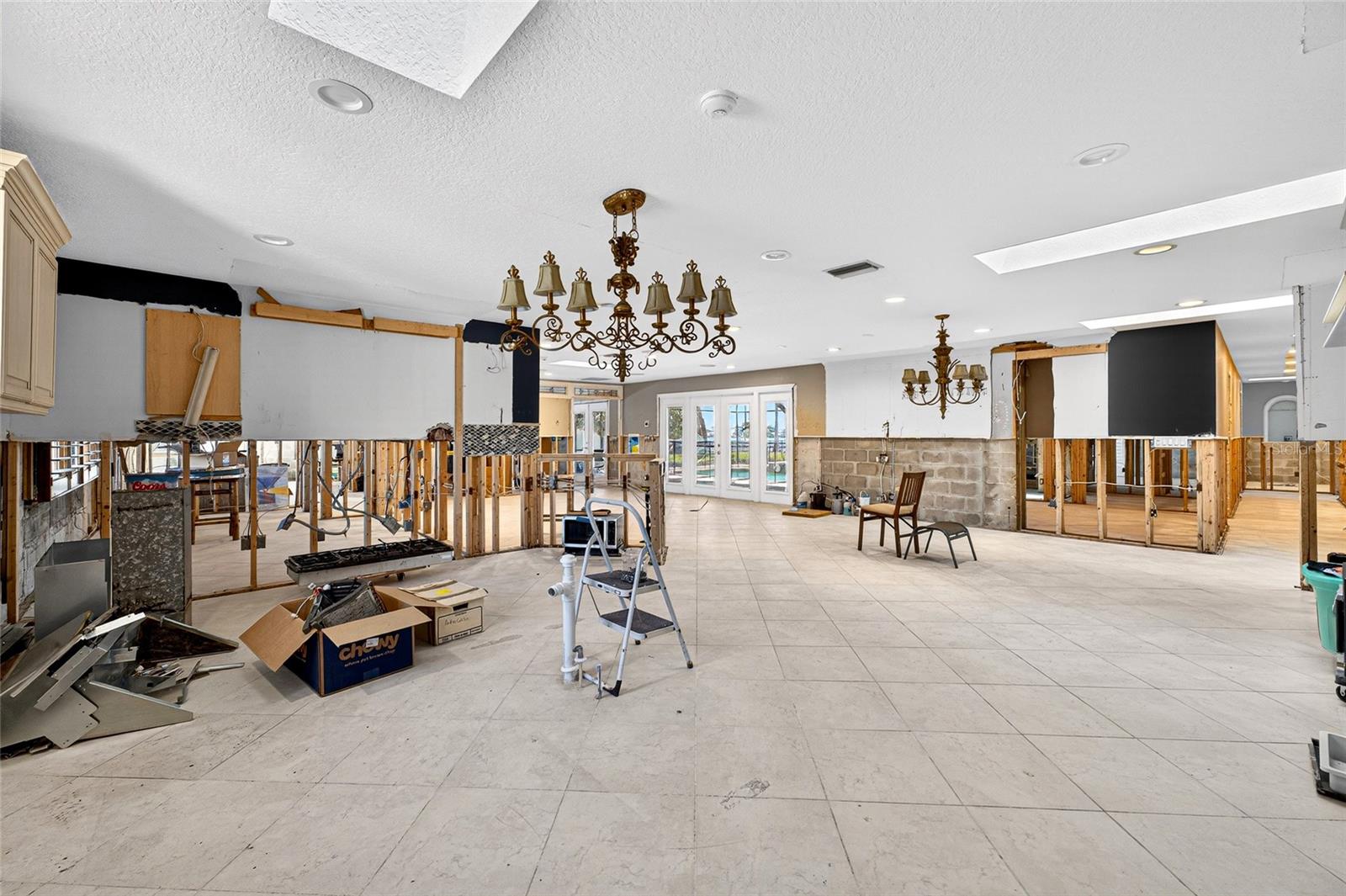 Image 20 of 36 For 2326 Seton Lane