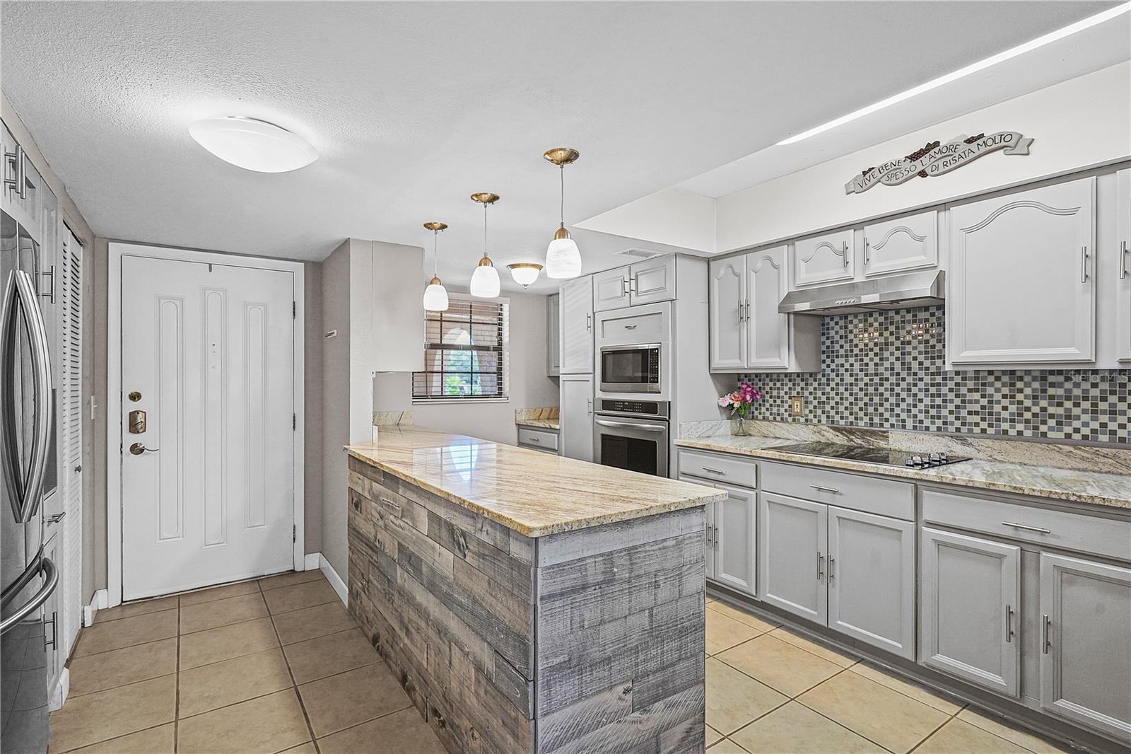 Image 2 of 14 For 1750 Belleair Forest Drive C20