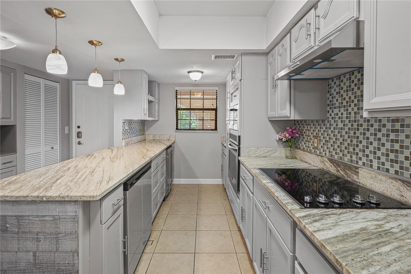 Image 4 of 14 For 1750 Belleair Forest Drive C20