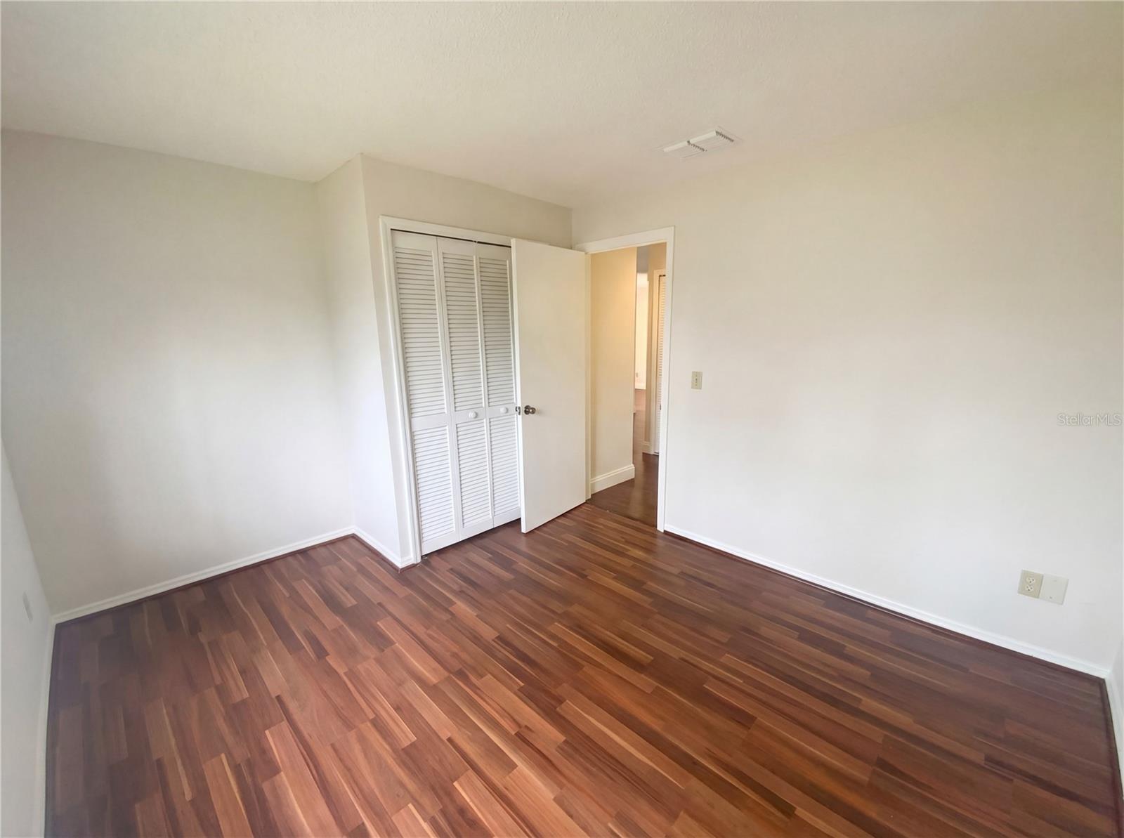 Image 21 of 29 For 7724 St Andrews Boulevard 7724