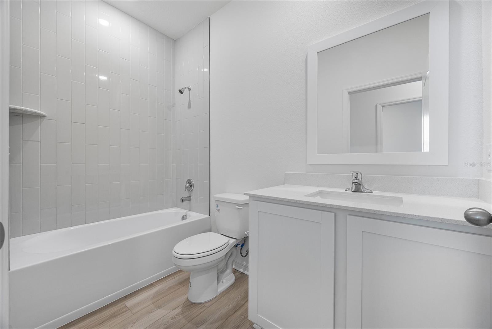 Image 18 of 19 For 247 Big Sioux Drive