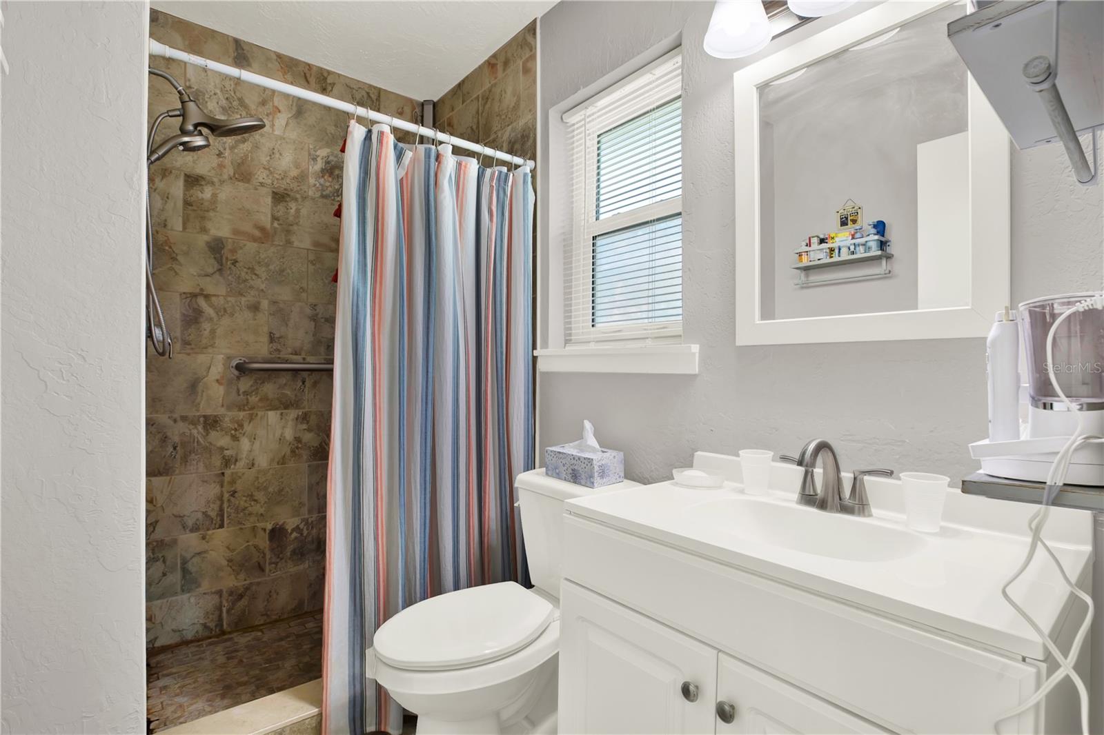 Image 16 of 23 For 3294 Cloverplace Drive 15