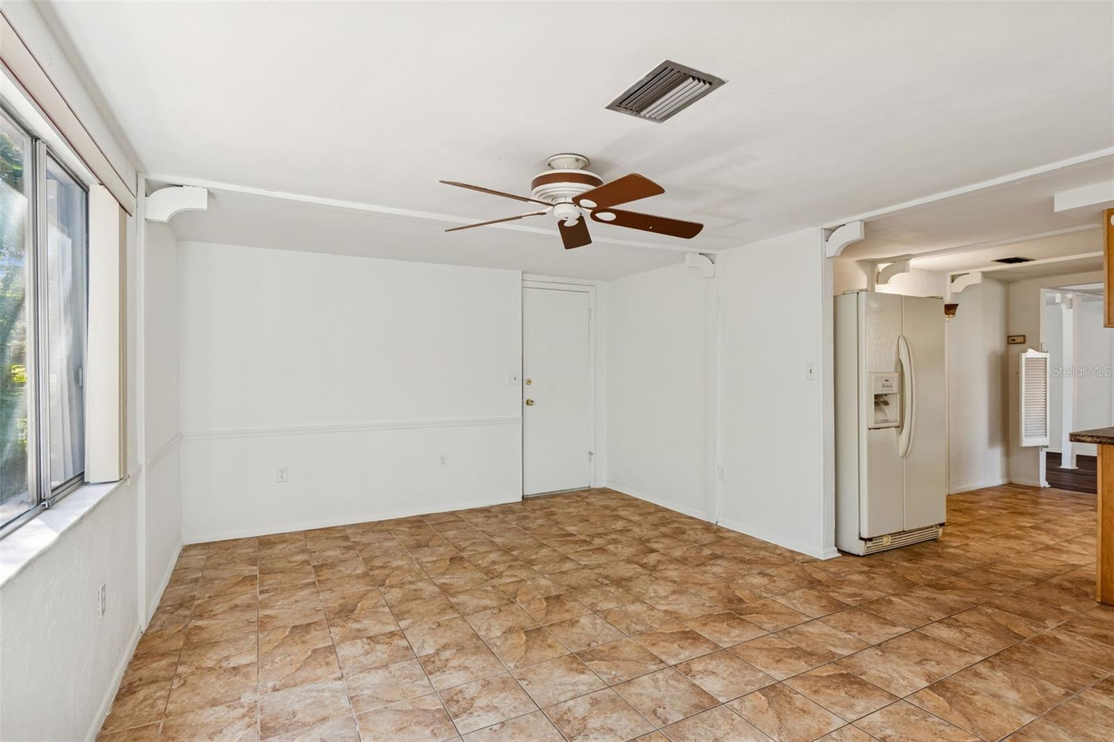 Image 11 of 40 For 12520 Coffee Hill Row