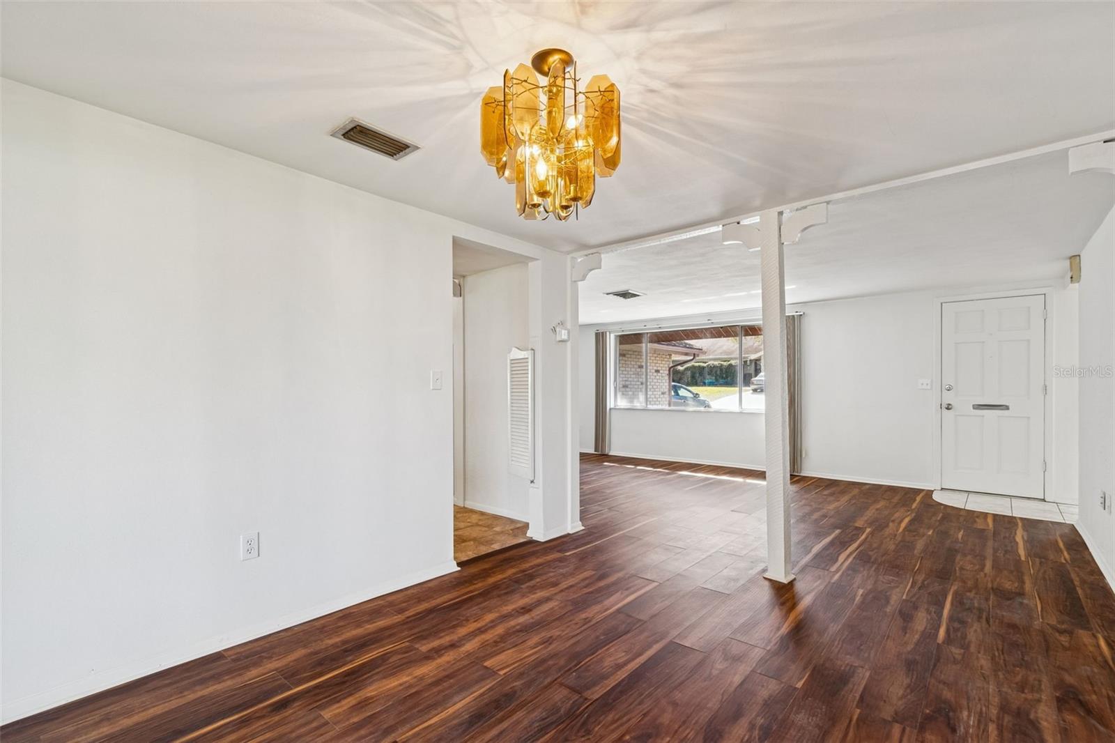 Image 6 of 40 For 12520 Coffee Hill Row