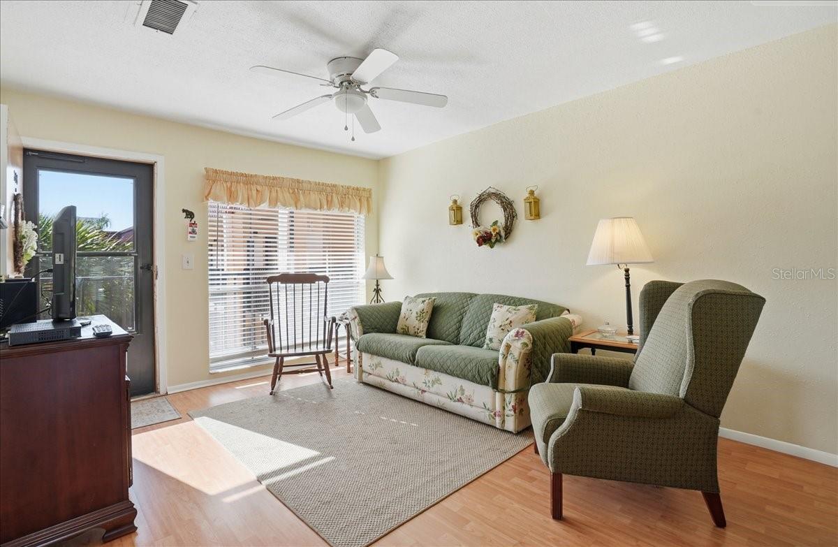 Image 8 of 19 For 8921 Blind Pass Road 338