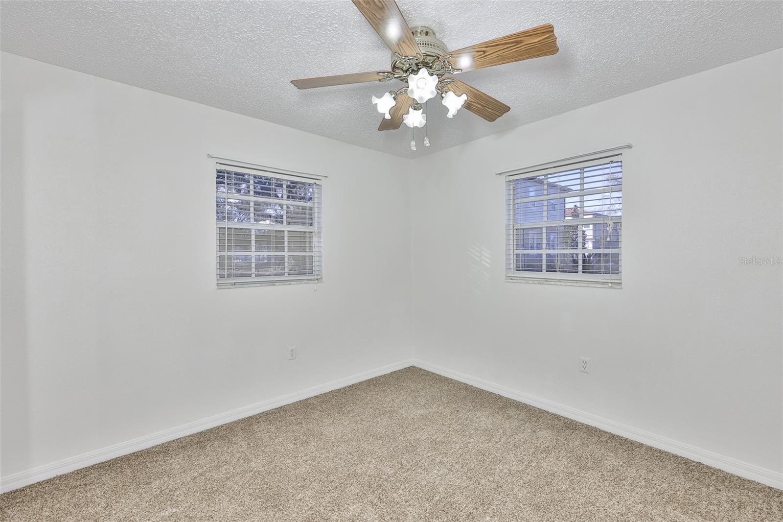 Image 15 of 25 For 7201 21st Avenue