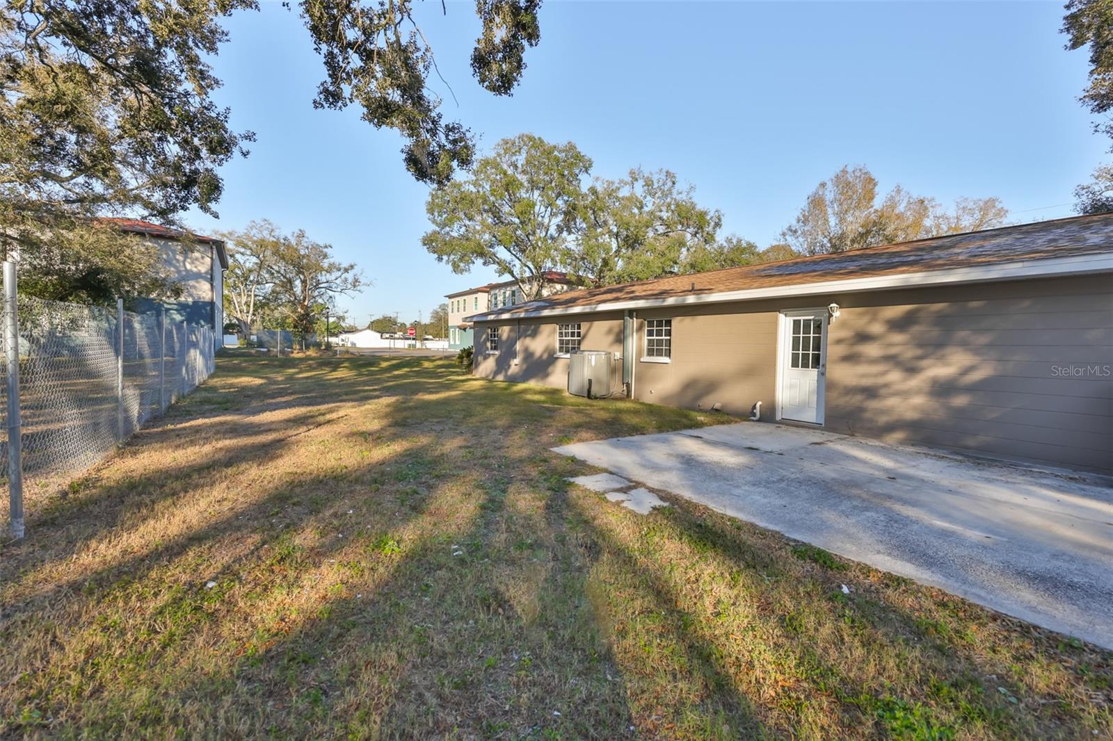 Image 21 of 25 For 7201 21st Avenue